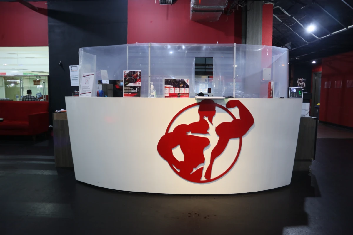 Osbond Gym Front Desk